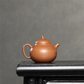 Чайник из исинской глины Дуан Ни, 180 мл.